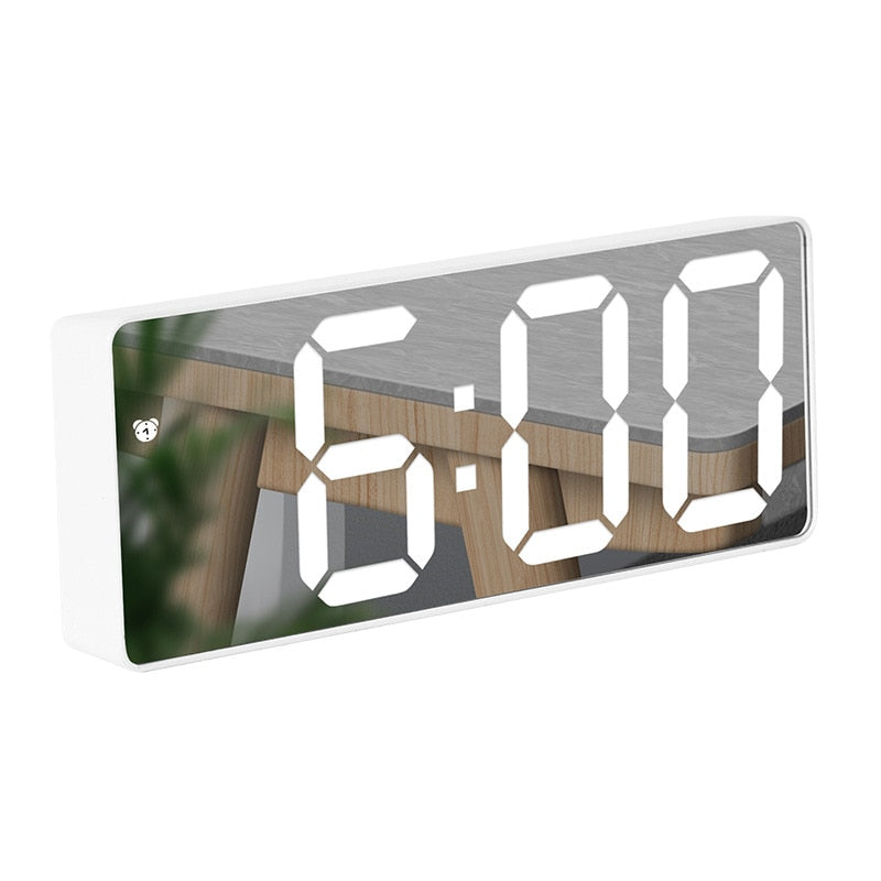 New 3D Projection Alarm Clock